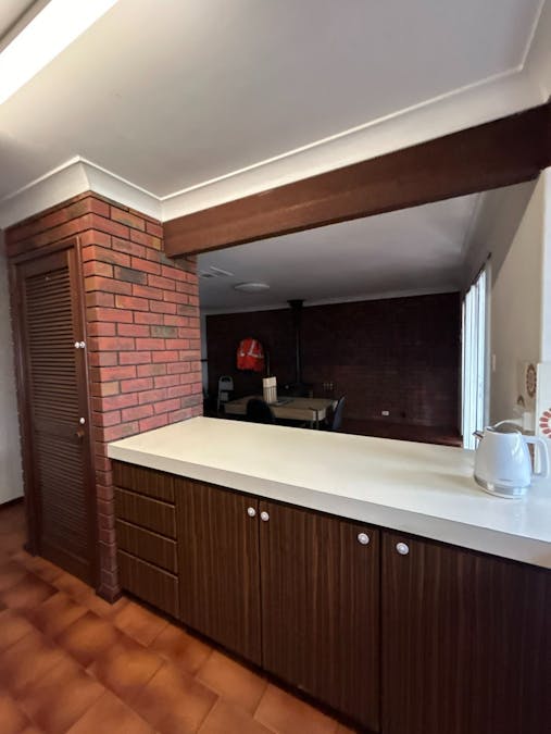 3 Jackson Way, Merredin, WA, 6415 - Image 2