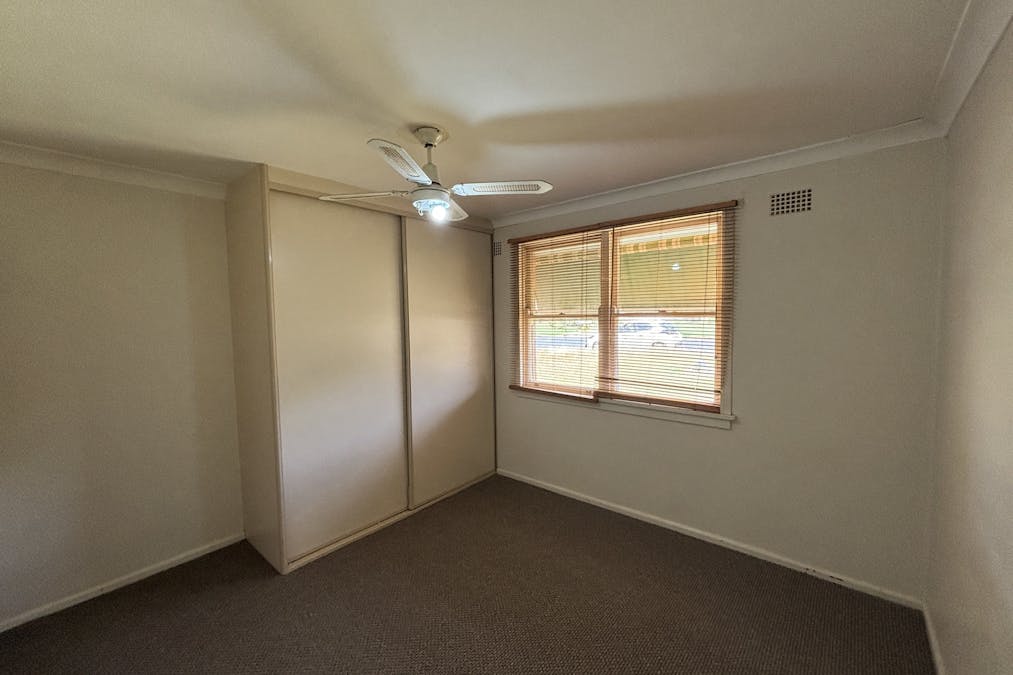 32 Gilbert Street, Dubbo, NSW, 2830 - Image 4