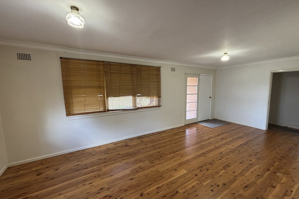 32 Gilbert Street, Dubbo, NSW, 2830 - Image 3