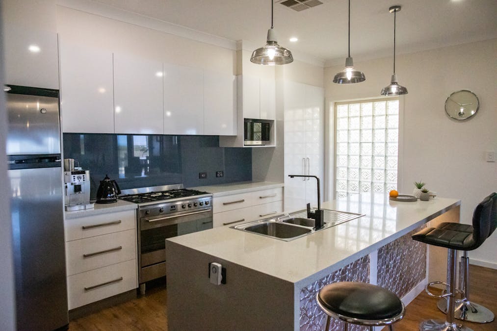 50 Esplanade Esplanade, Cowell, SA, 5602 - Image 1