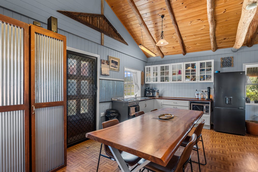 14774 New England Highway, East Greenmount, QLD, 4359 - Image 8