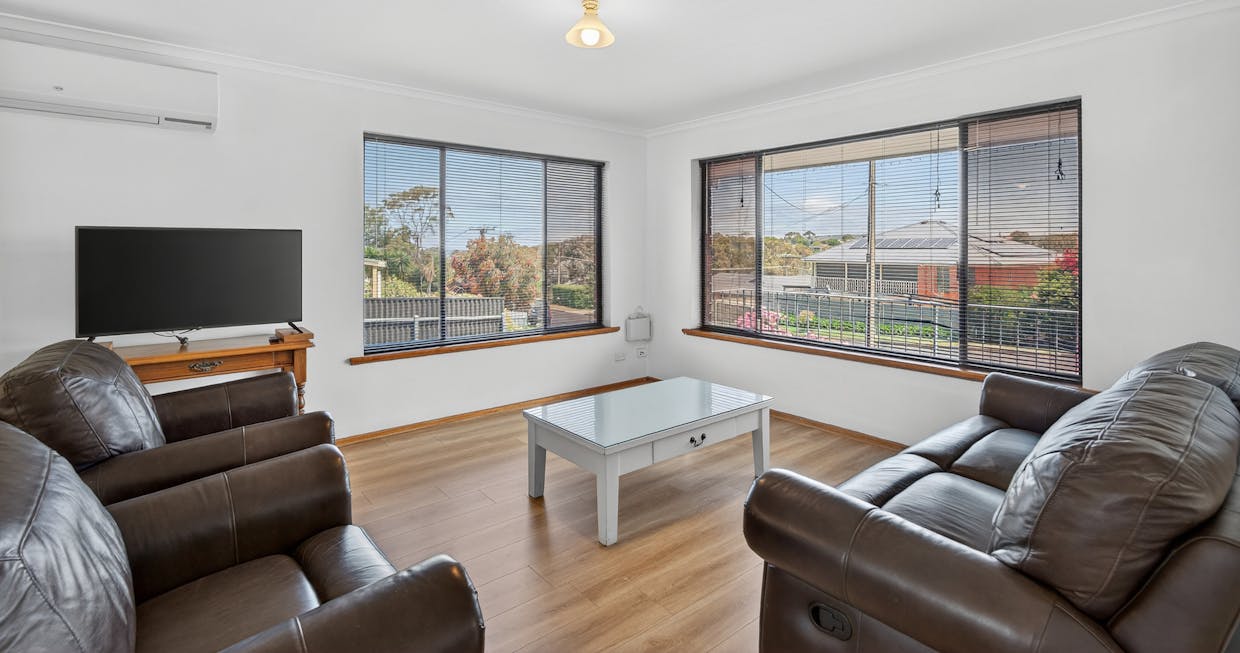 26 Norfolk Avenue, Victor Harbor, SA, 5211 - Image 9