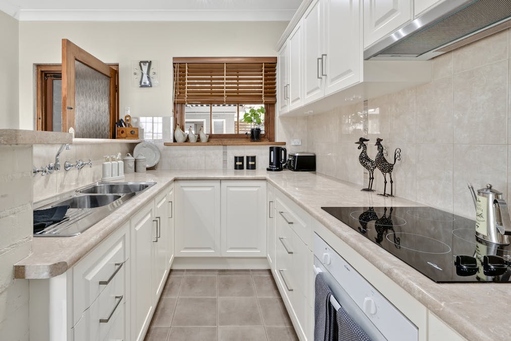 130 Goolwa Street, Renmark, SA, 5341 - Image 3