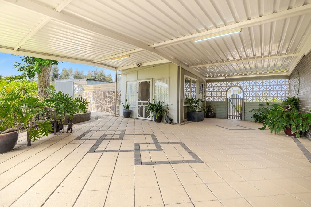 130 Goolwa Street, Renmark, SA, 5341 - Image 9