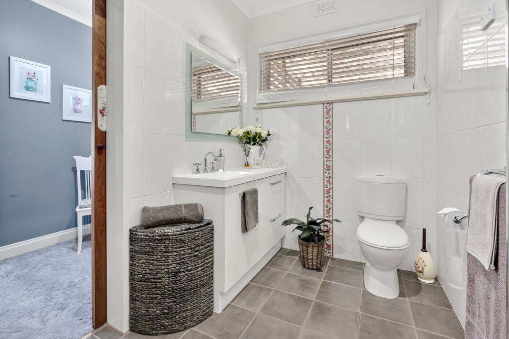 130 Goolwa Street, Renmark, SA, 5341 - Image 6