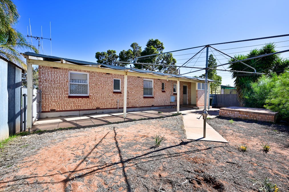 10 McLennan Avenue, Whyalla Norrie, SA, 5608 - Image 15