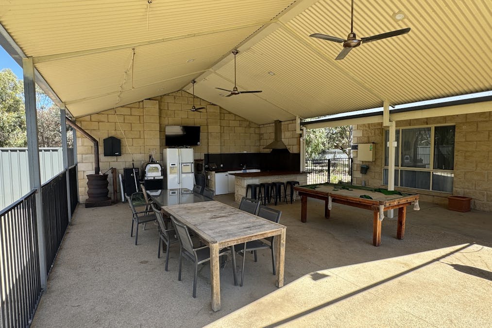 133-137 Hetherington Street, Deniliquin, NSW, 2710 - Image 13