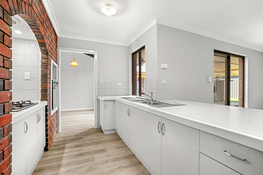 38 Hercules Street, Rockingham, WA, 6168 - Image 7