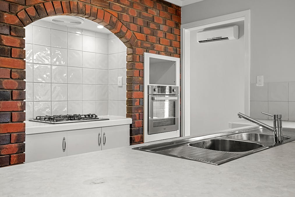 38 Hercules Street, Rockingham, WA, 6168 - Image 6