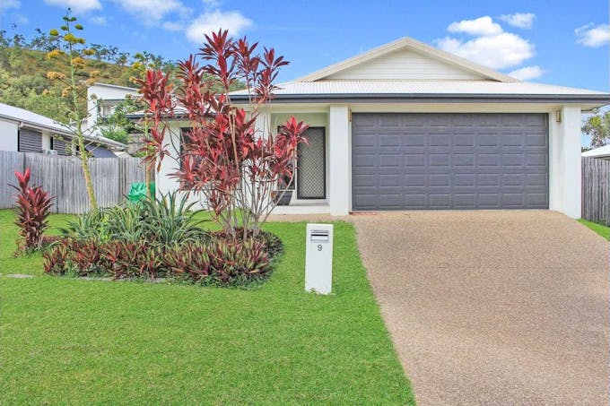 9 Chester Street, Mount Louisa, QLD, 4814 - Image 1