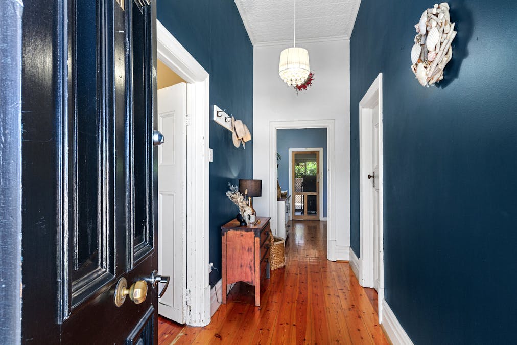 11 Harriett Street, Clare, SA, 5453 - Image 5