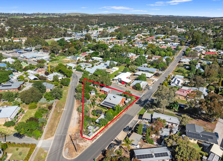 11 Harriett Street, Clare, SA, 5453 - Image 35