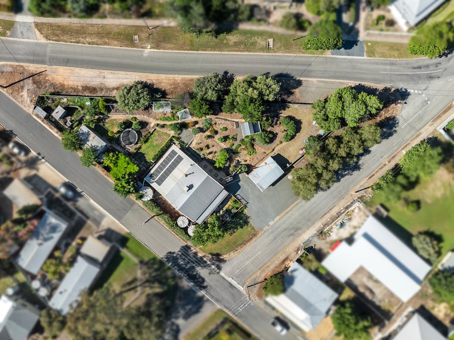 11 Harriett Street, Clare, SA, 5453 - Image 32