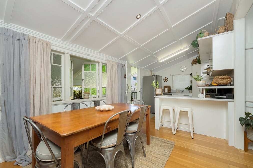 6 Baker Street, Hermit Park, QLD, 4812 - Image 4