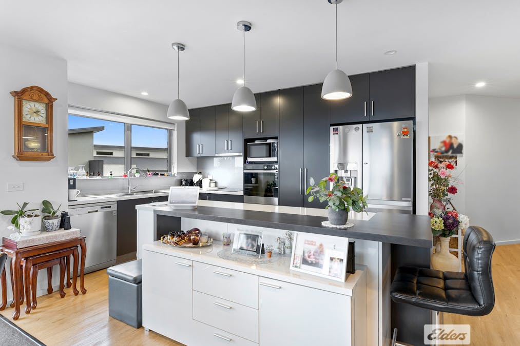 2/7 Lorrie Place, Park Grove, TAS, 7320 - Image 6