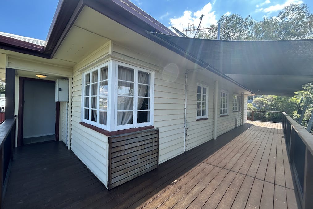 5 Leonard Street, South Gladstone, QLD, 4680 - Image 9