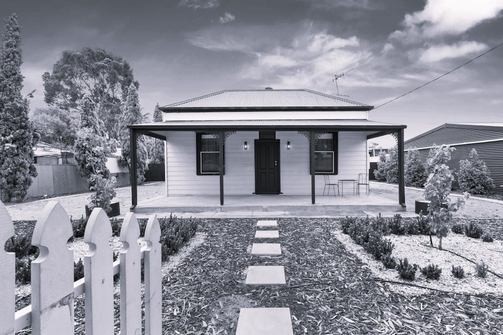 66    Eighteenth Street, Renmark, SA, 5341 - Image 1