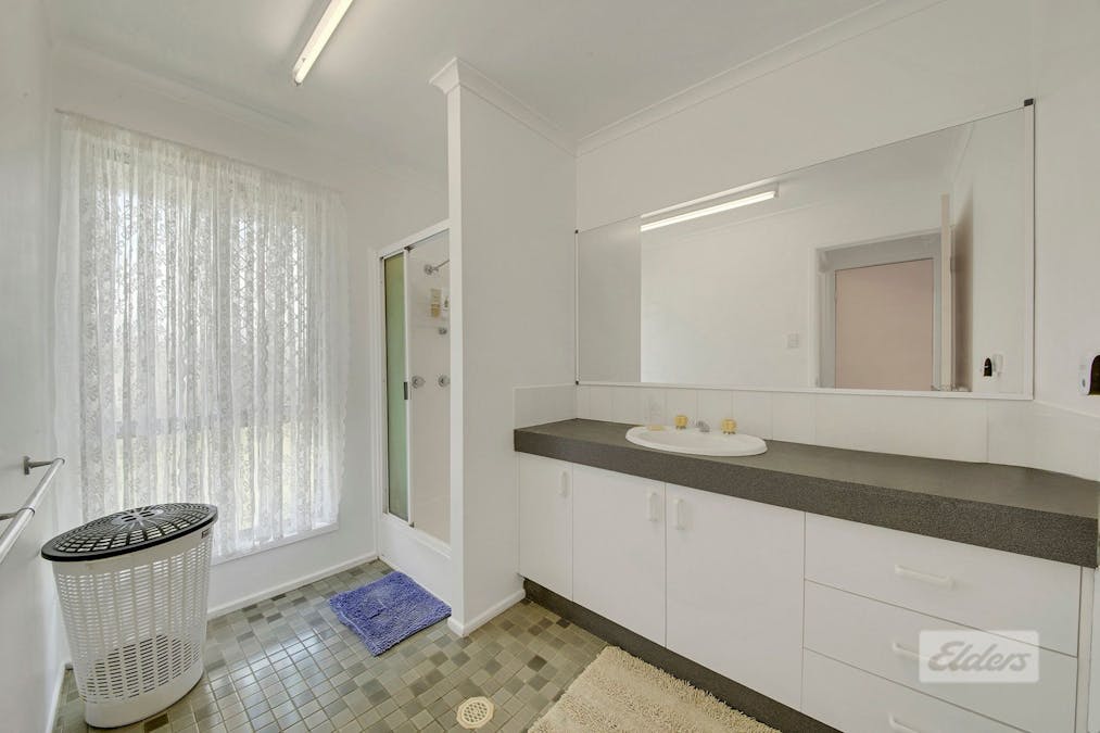 18 Chapman Drive, Clinton, QLD, 4680 - Image 15