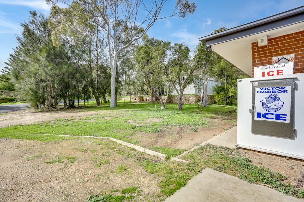 28 Island View Drive, Clayton Bay, SA, 5256 - Image 35