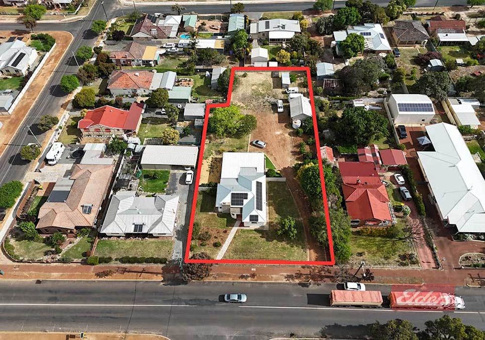 71 Clayton Road, Narrogin, WA, 6312 - Image 2