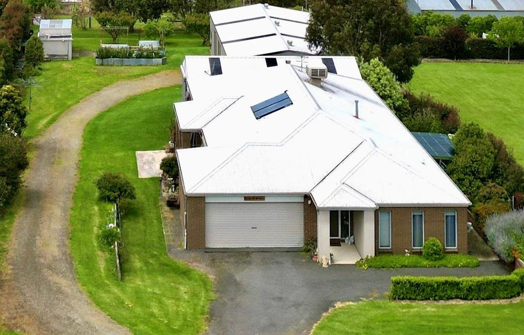 103  Bowen Street, Camperdown, VIC, 3260 - Image 1