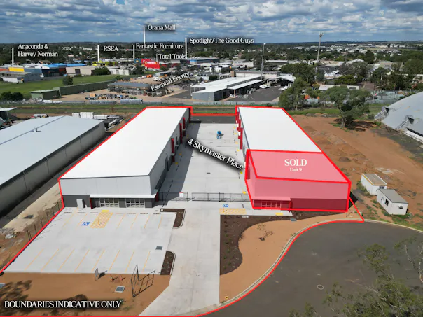 4 Skymaster Place, Dubbo, NSW, 2830 - Image 1