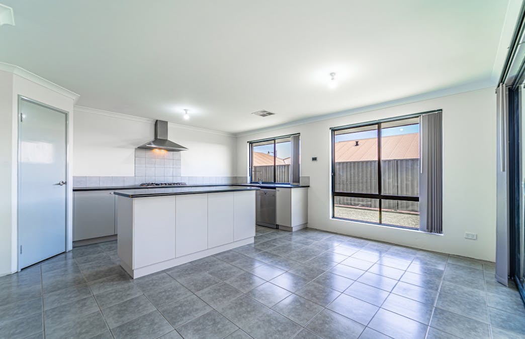 2 Bonnington Way, Baldivis, WA, 6171 - Image 9