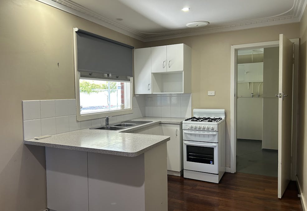 8 Tilley Crescent, East Bunbury, WA, 6230 - Image 5