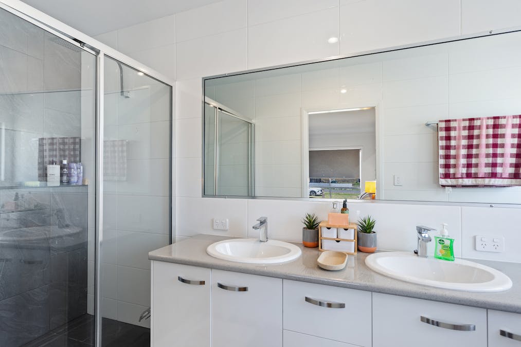 18 Katherine Street, Dalby, QLD, 4405 - Image 9