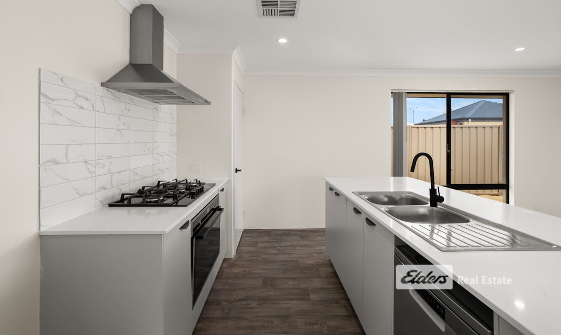 21 Ferndale Avenue, Dalyellup, WA, 6230 - Image 4