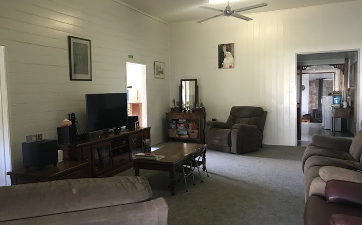 26 Pratten Street, Dalby, QLD, 4405 - Image 2