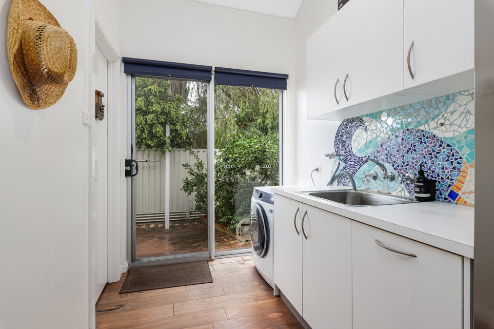 5 Reading Street, Bunbury, WA, 6230 - Image 20