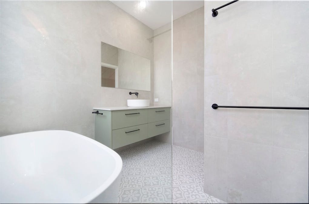 5 Dinwoodie Street, Hamilton, VIC, 3300 - Image 13