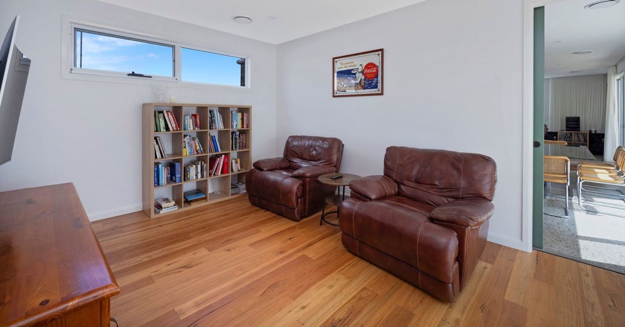 5 Dinwoodie Street, Hamilton, VIC, 3300 - Image 12