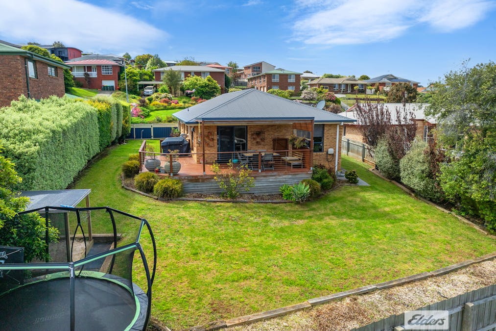 11 Heather Crescent, Park Grove, TAS, 7320 - Image 1