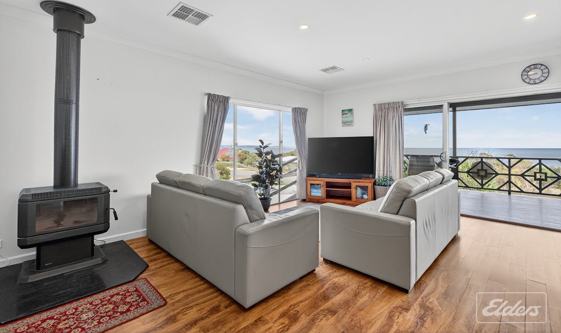 17 Elanora Crescent, Cape Jervis, SA, 5204 - Image 9