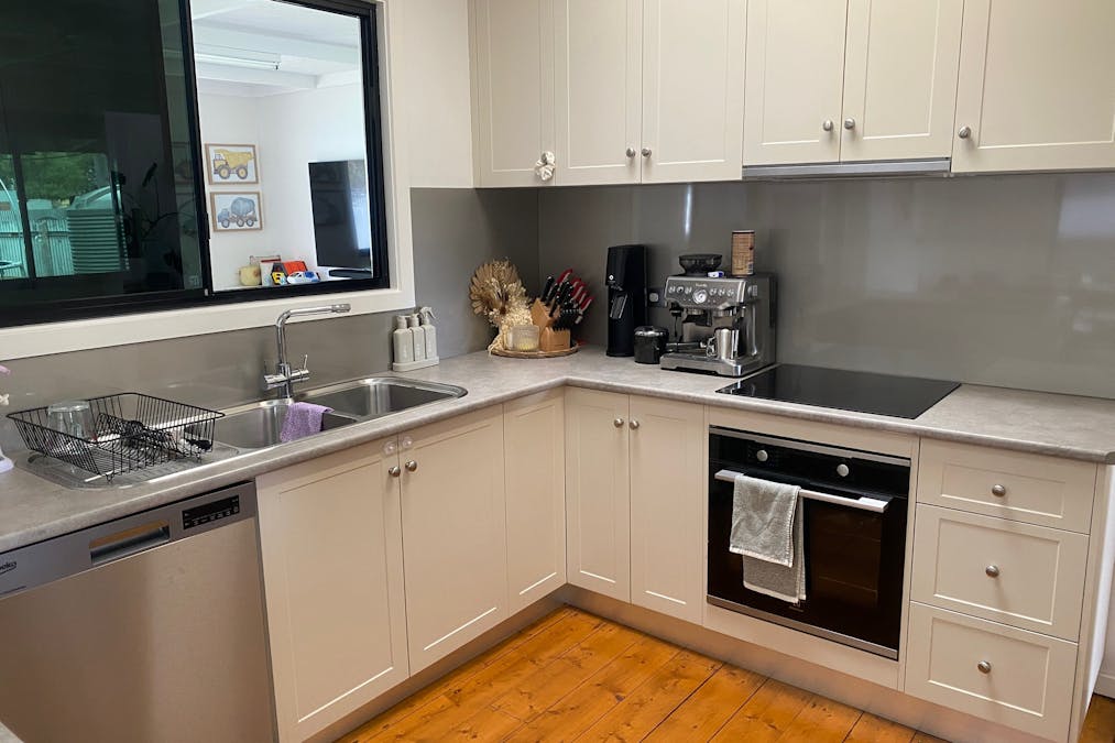 6 Tobruk Avenue, Warracknabeal, VIC, 3393 - Image 5