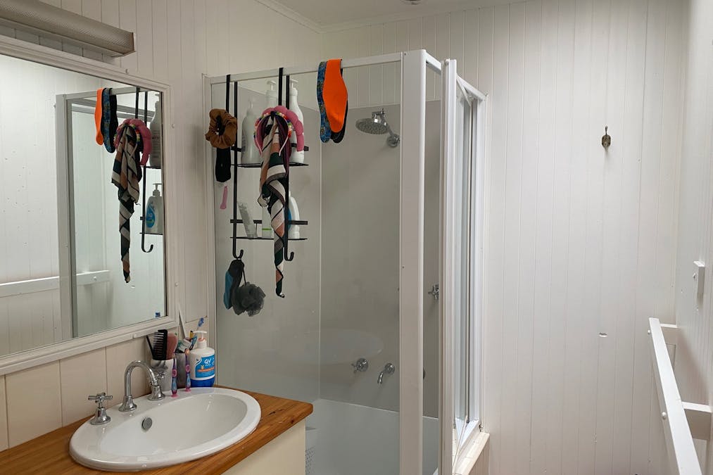 6 Tobruk Avenue, Warracknabeal, VIC, 3393 - Image 10