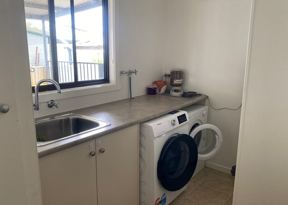 6 Tobruk Avenue, Warracknabeal, VIC, 3393 - Image 11