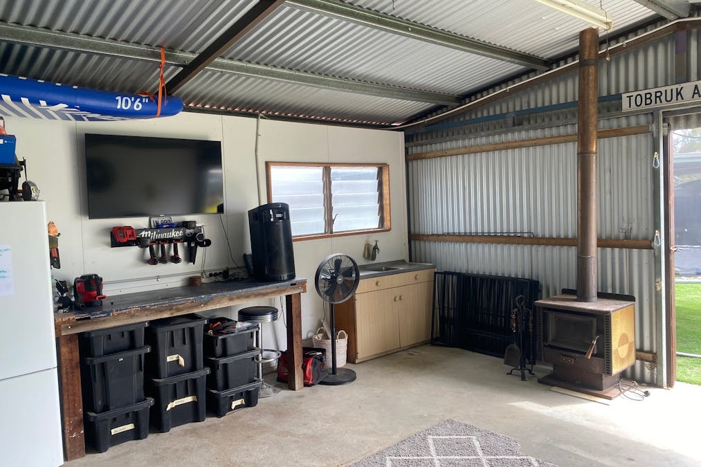 6 Tobruk Avenue, Warracknabeal, VIC, 3393 - Image 18