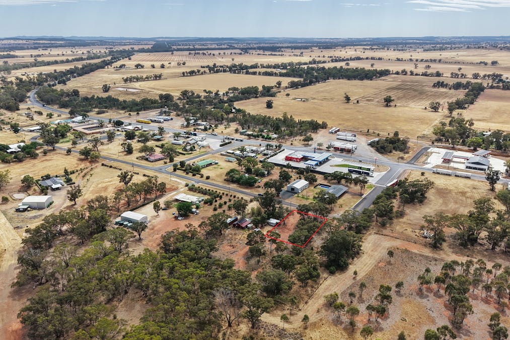 25 Burril Street, Tomingley, NSW, 2869 - Image 1