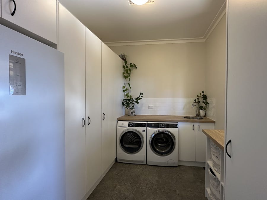 7 Andrews Place, Katanning, WA, 6317 - Image 17