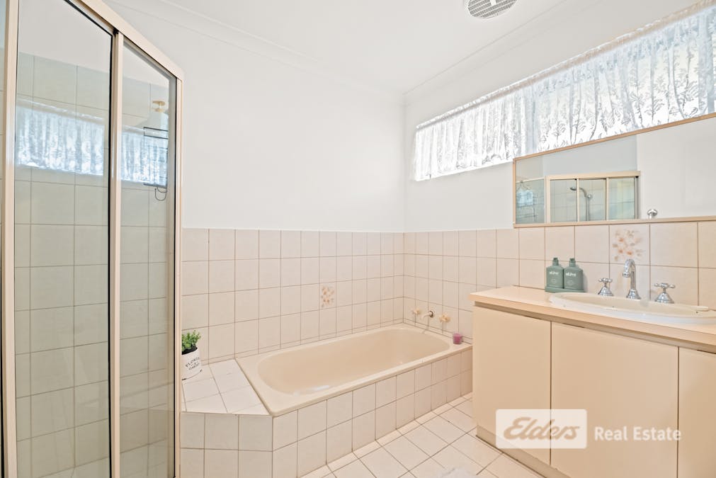 36 Barnesby Drive, Yakamia, WA, 6330 - Image 12