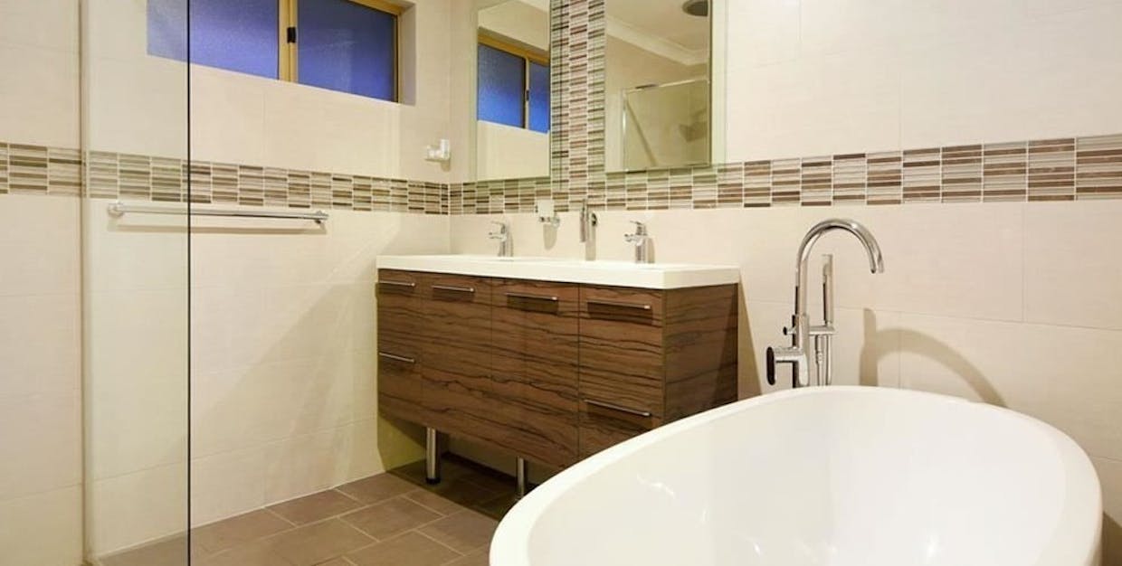 7 King Road, East Bunbury, WA, 6230 - Image 4