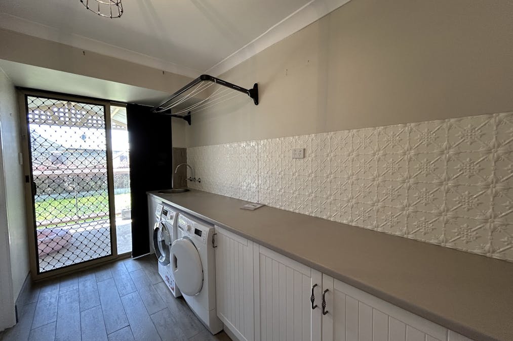 7 King Road, East Bunbury, WA, 6230 - Image 11