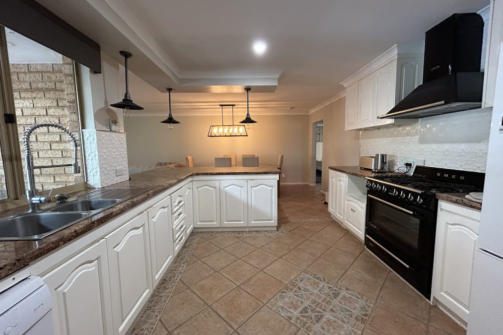 7 King Road, East Bunbury, WA, 6230 - Image 5