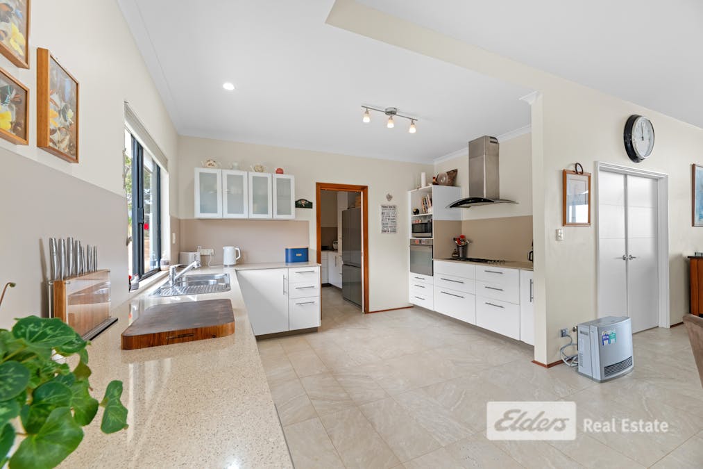 198 Braidwood Road, Mount Barker, WA, 6324 - Image 13