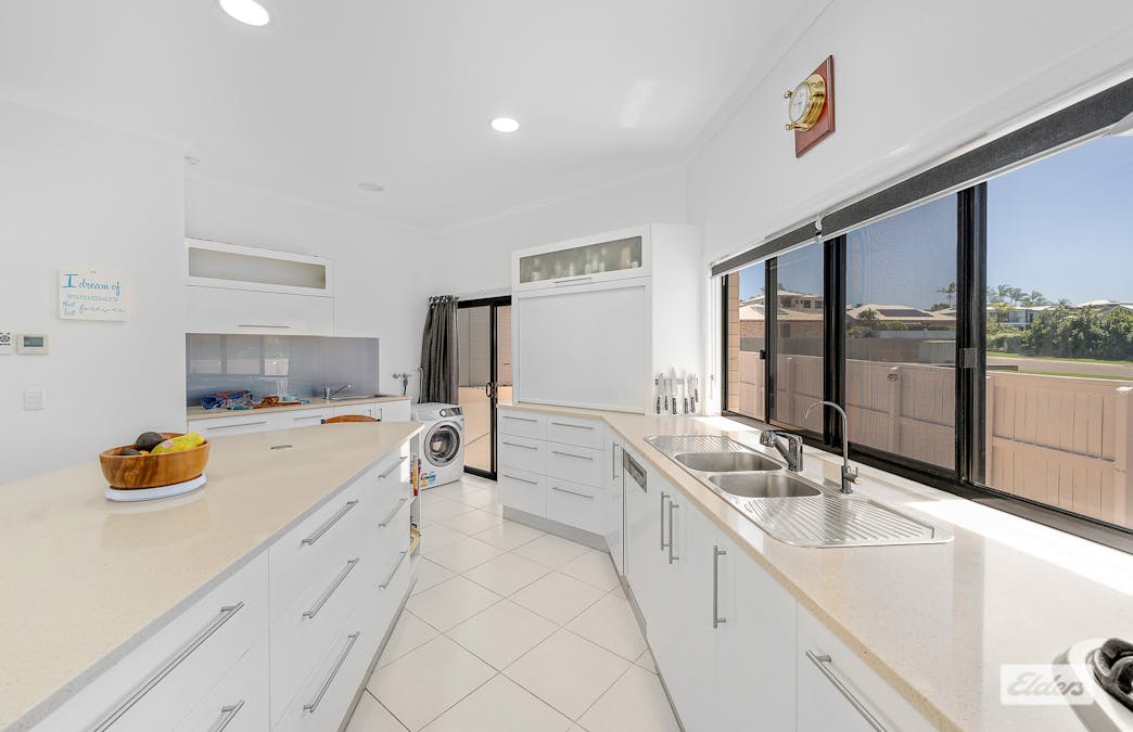 47 The Oaks Road, Tannum Sands, QLD, 4680 - Image 10