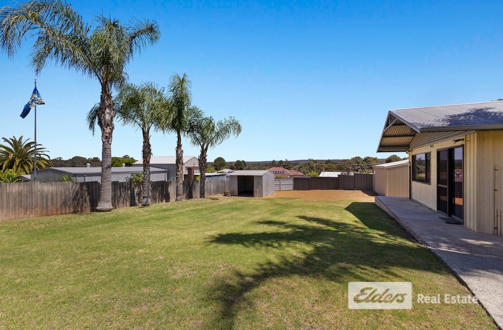 55 Clifton Street, Collie, WA, 6225 - Image 16