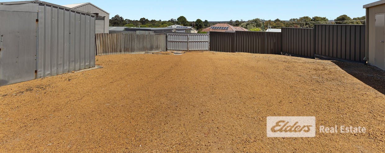 55 Clifton Street, Collie, WA, 6225 - Image 20